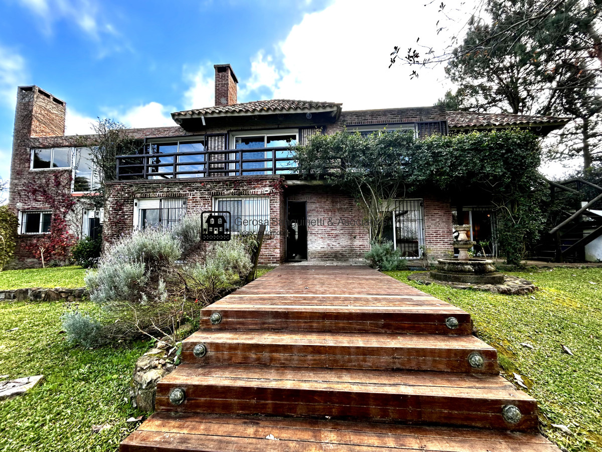 Casa ID.3047 - Importante casa en Punta Ballena 