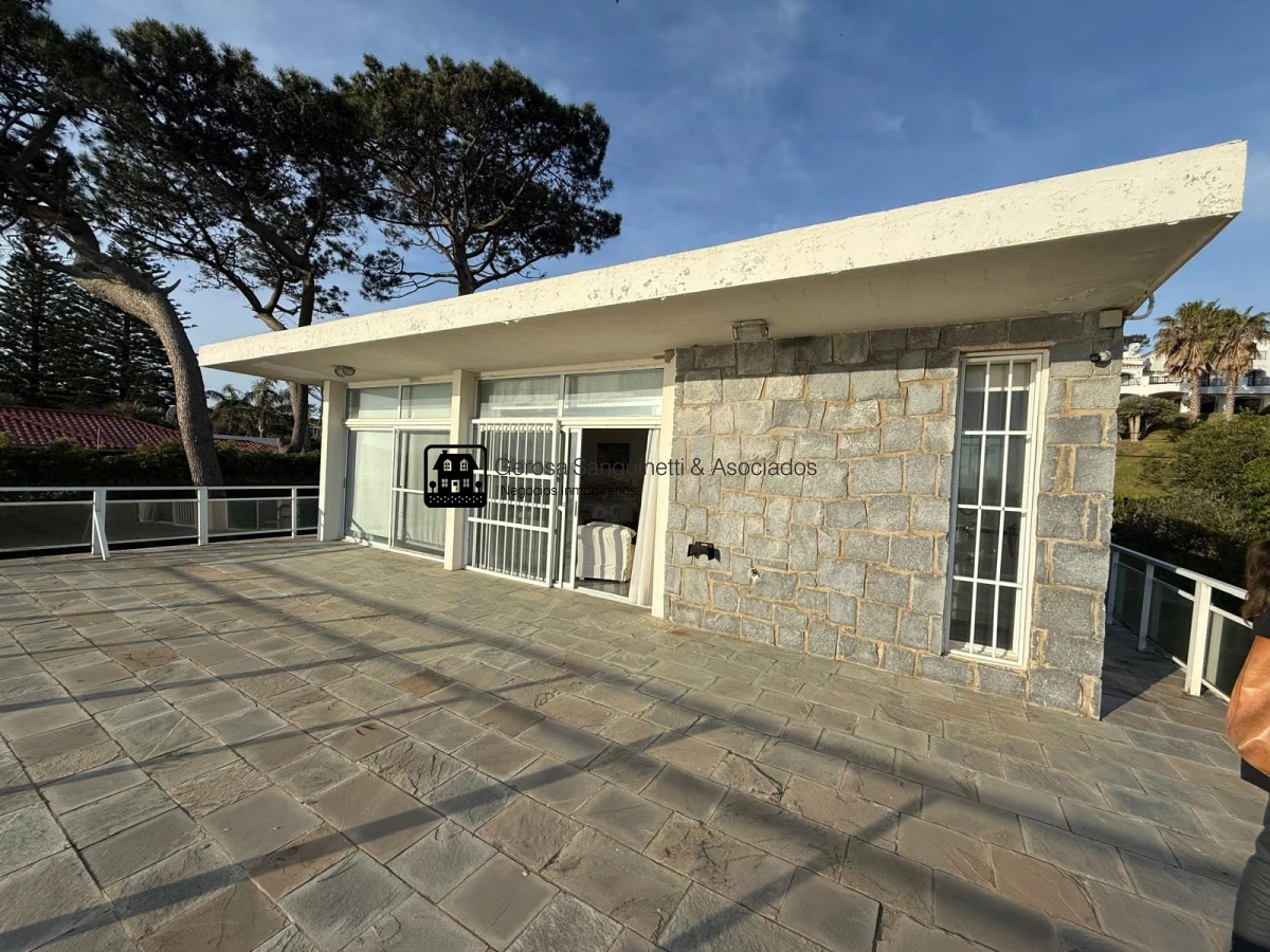 Casa ID.1120 - Espectacular casa en Solanas sobre la playa con piscina