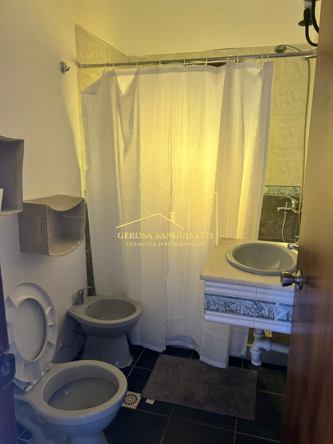 Casa ID.2124 - Casa en Pinares de 3 dormitorios en venta 