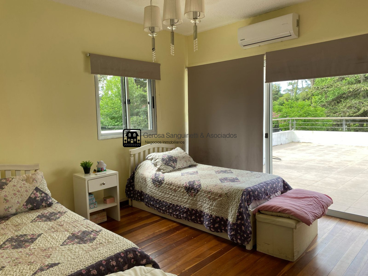 Casa ID.3308 - Casa de 3 dormitorios en alquiler en Punta del Este 