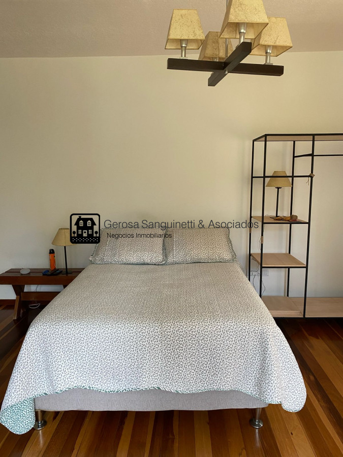 Casa ID.3308 - Casa de 3 dormitorios en alquiler en Punta del Este 