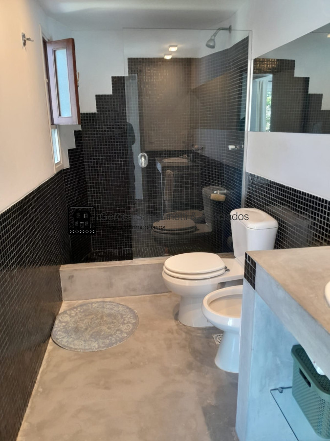 Casa ID.1020 - Casa en Pinares totalmente reciclada