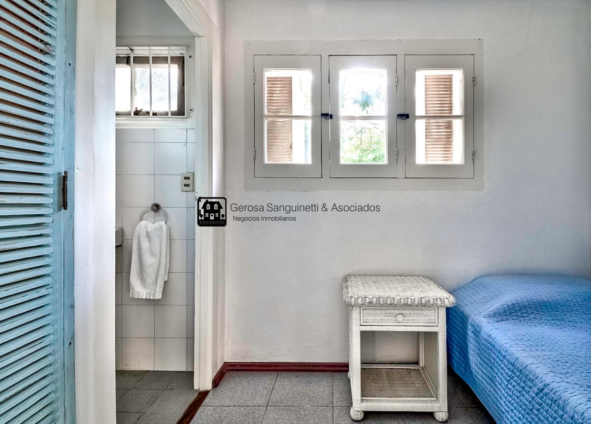 Casa ID.1332 - Muy linda casa en Pinares a metros del mar