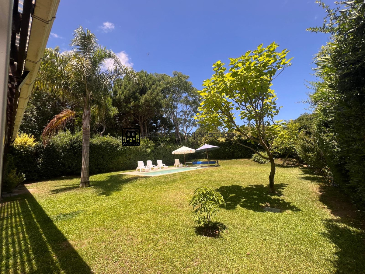 Casa ID.1617 - Casa moderna y cómoda para disfrutar en temporada