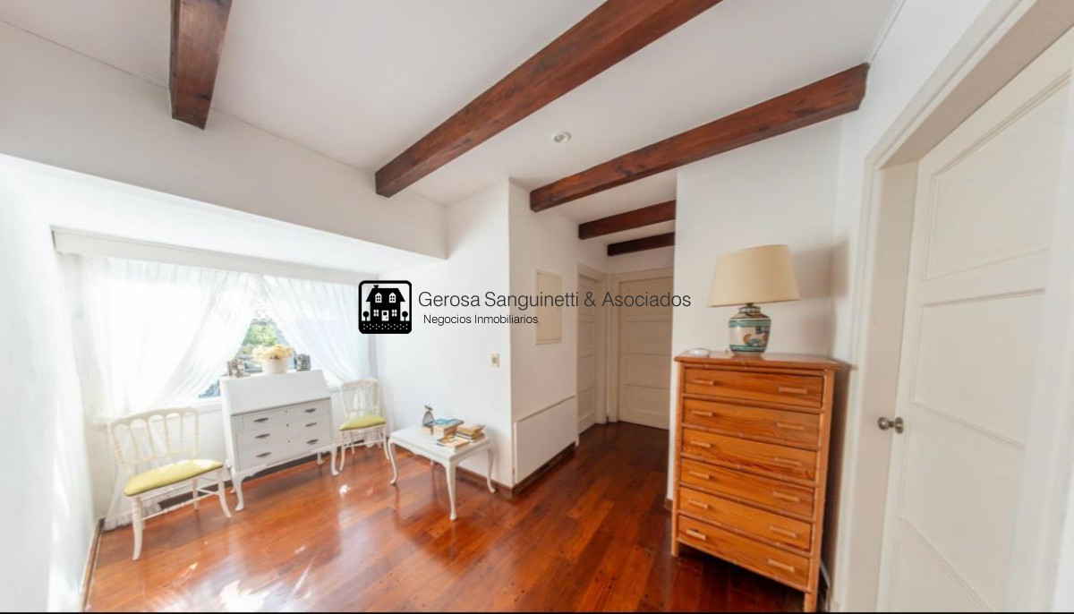 Casa ID.3310 - Casa de 4 dormitorios en alquiler en San Rafael 