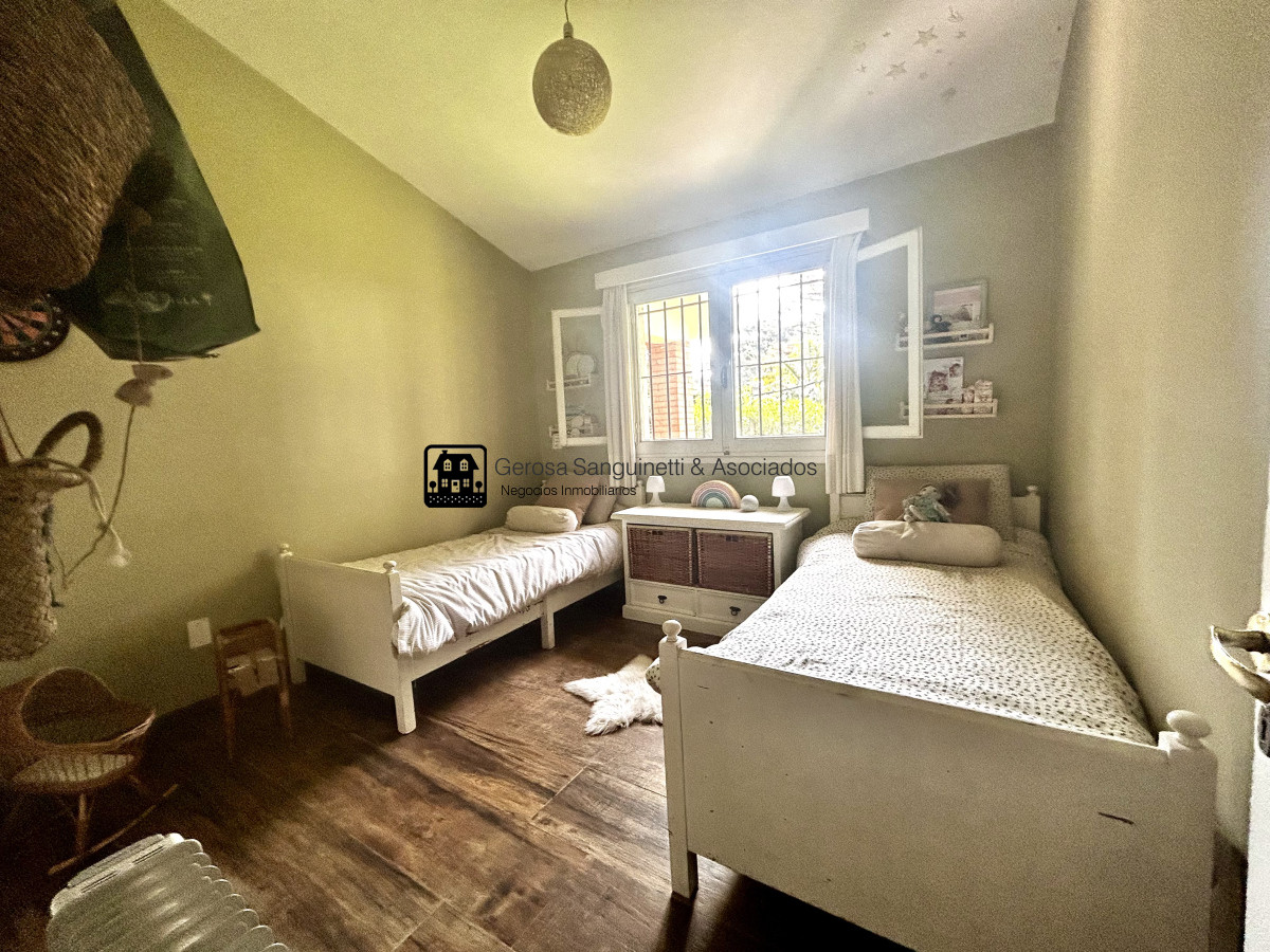 Casa ID.2730 - Muy linda casa en la Mansa con piscina 