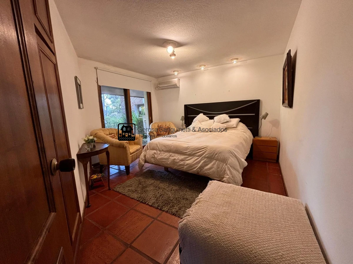 Casa ID.3198 - Casa de 6 dormitorios en San Rafael en alquiler