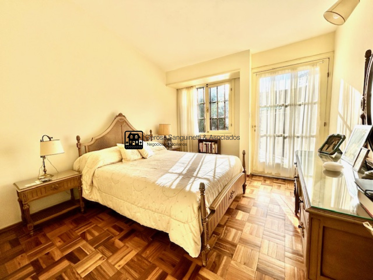 Casa ID.2672 - Casa en venta en la Mansa, excelente ubicación 