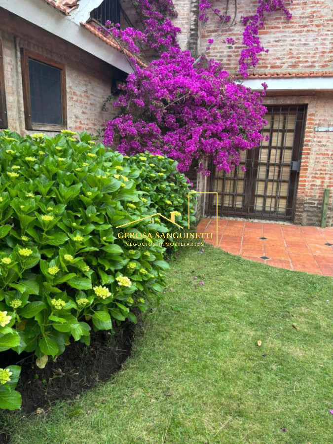 Casa ID.3259 - Muy linda casa de 3 dormitorios en Punta del Este en alquiler