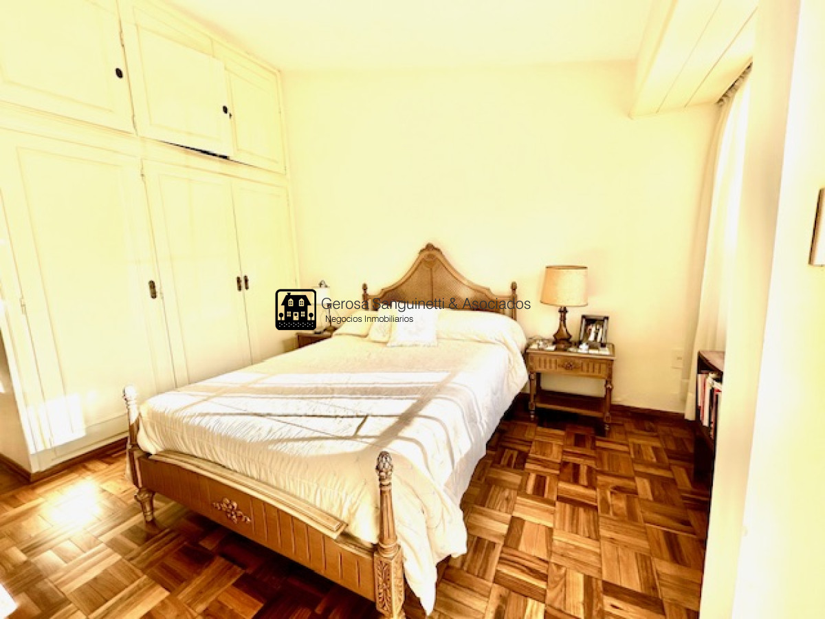 Casa ID.2672 - Casa en venta en la Mansa, excelente ubicación 