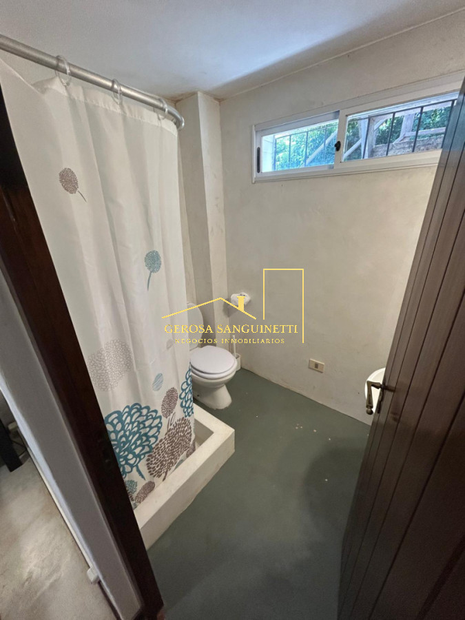 Casa ID.3368 - Casa de 5 dormitorios en Rincon del Indio en alquiler temporada