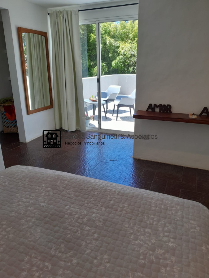 Casa ID.1020 - Casa en Pinares totalmente reciclada