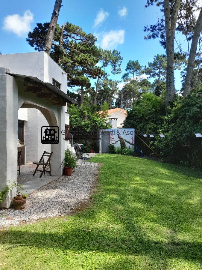 Casa ID.1020 - Casa en Pinares totalmente reciclada