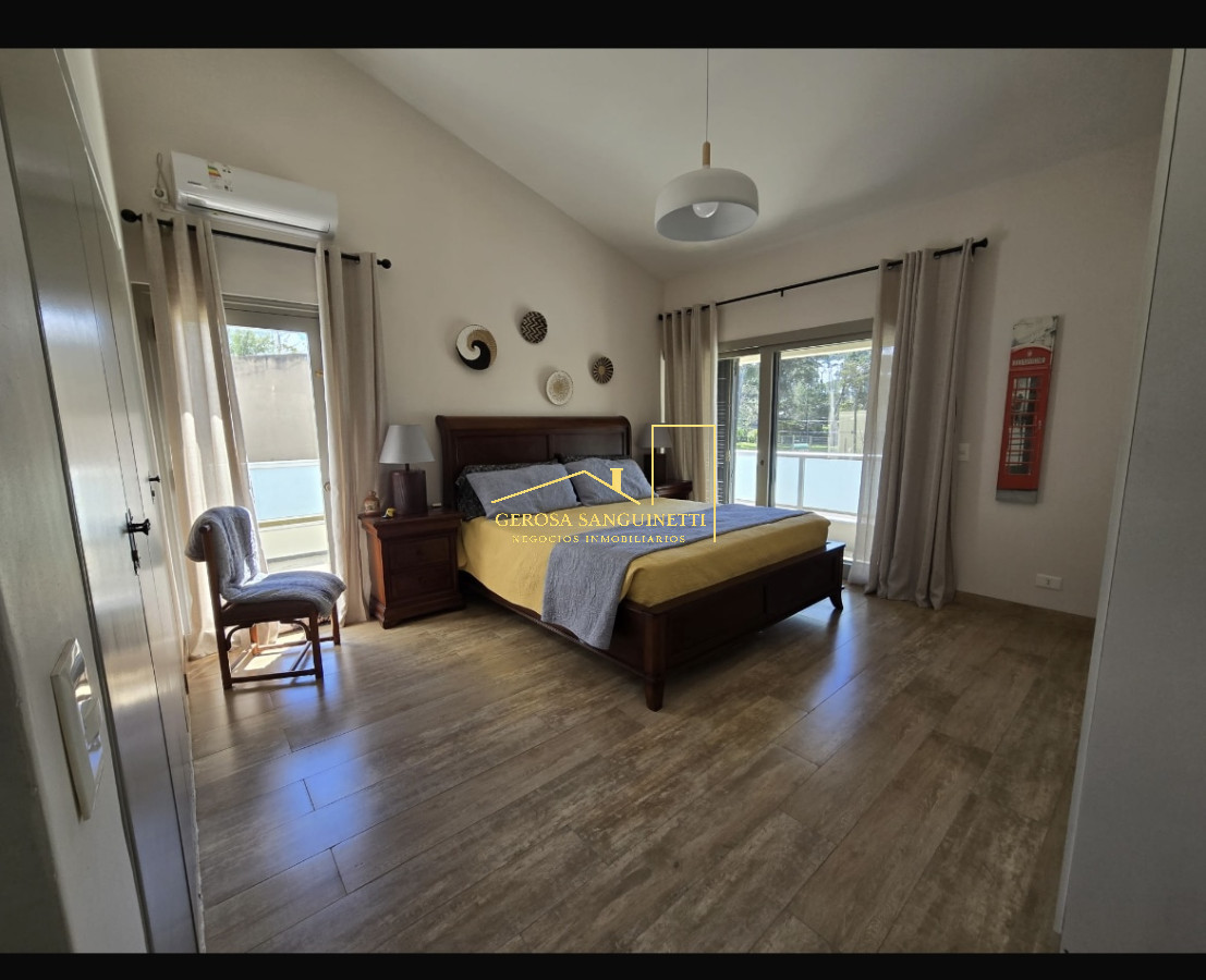 Casa ID.3187 - Casa de 4 dormitorios en Punta del Este en alquiler 