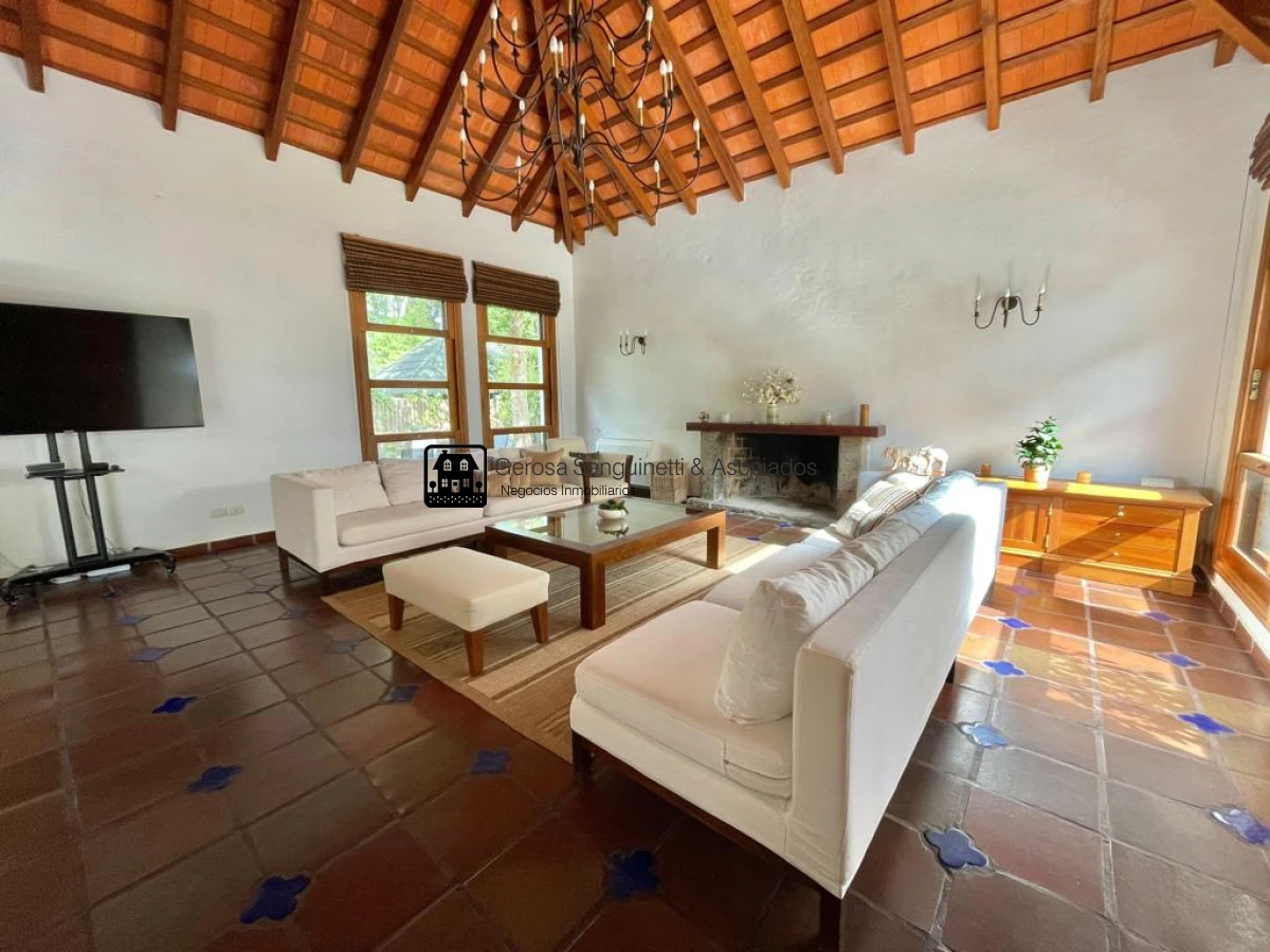 Casa ID.3260 - Muy linda casa en San Rafael de 3 dormitorios en alquiler