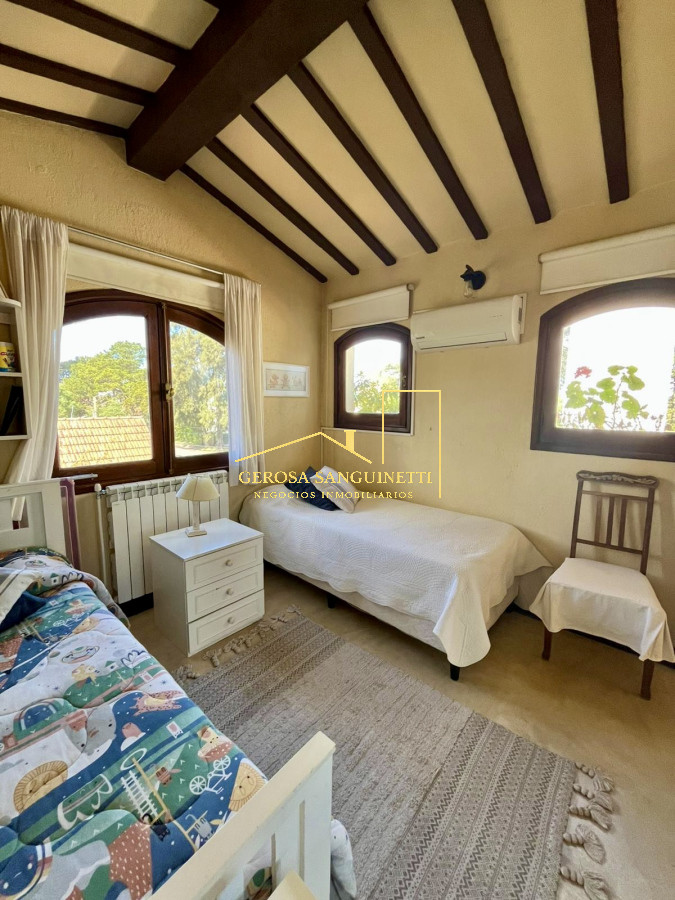 Casa ID.3164 - Muy linda casa en la mansa en alquiler temporario 
