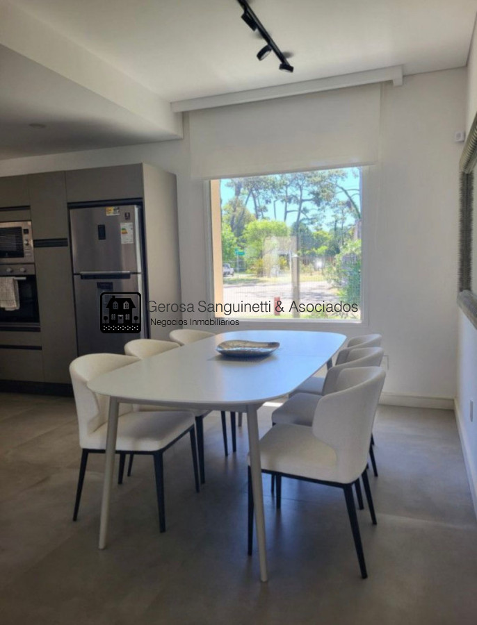 Casa ID.3511 - Hermosa casa de 3 dormitorios en venta en San Rafael 