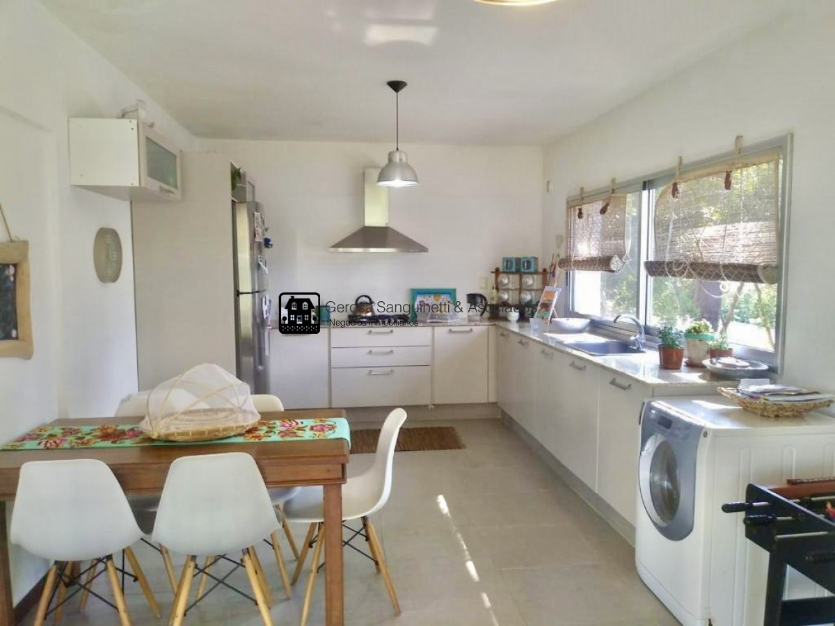 Casa ID.1037 - Muy linda casa en La Arbolada