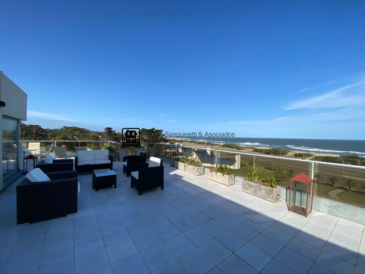 Casa ID.1614 - Increíble pent-house frente al mar 