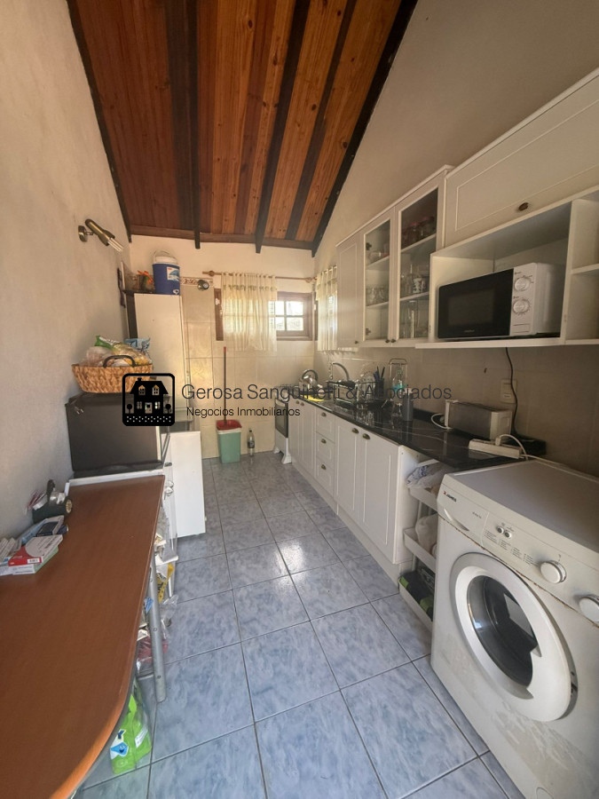 Casa ID.3398 - Casa de 2 dormitorios en alquiler en Jardines de Cordoba