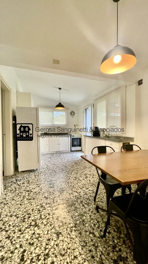 Casa ID.1901 - Muy linda casa, muy buena ubicación