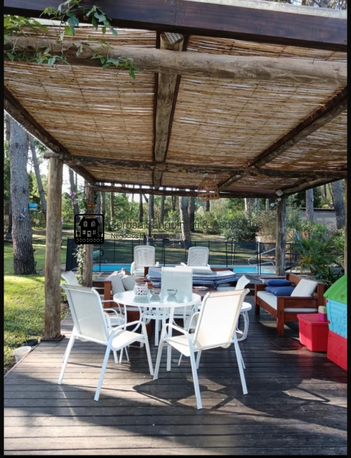 Casa ID.3353 - Muy linda casa de 2 dormitorios en alquiler en Laguna del Sauce