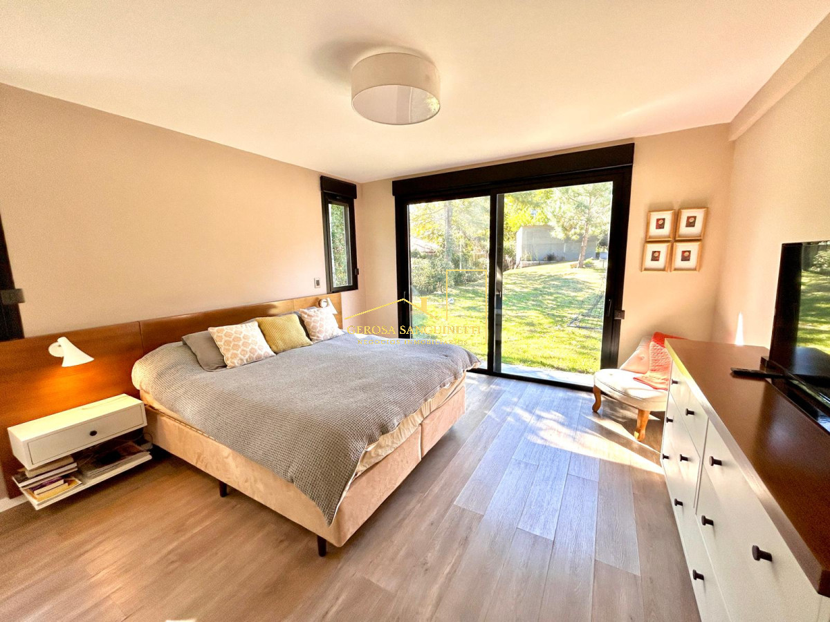 Casa ID.3220 - Confortable casa de 4 dormitorios en Punta del Este en alquiler