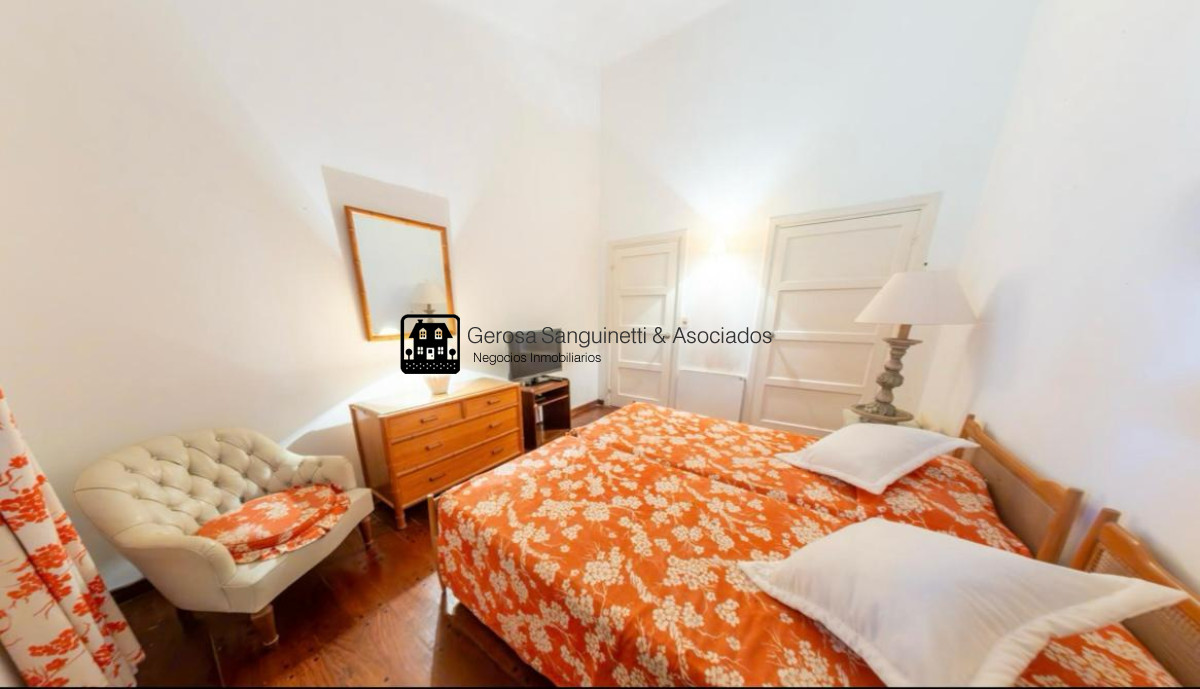 Casa ID.3310 - Casa de 4 dormitorios en alquiler en San Rafael 