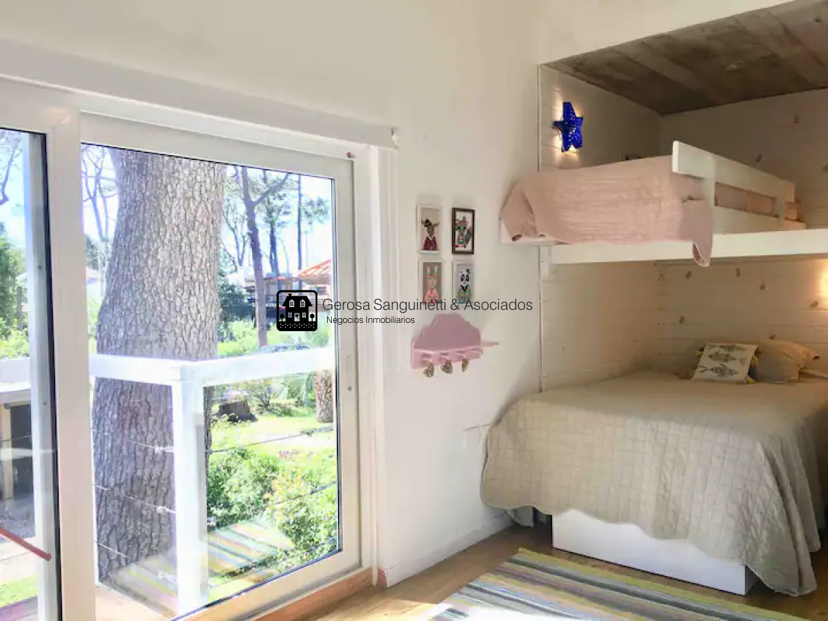 Casa ID.2245 - Casa a metros del mar en Montoya
