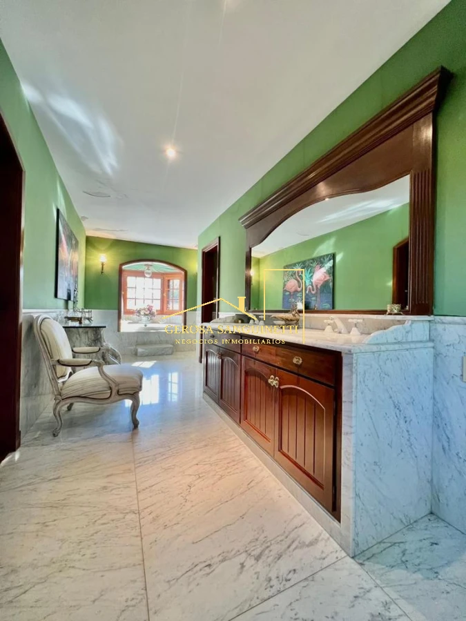 Casa ID.3254 - Gran casa de 10 dormitorios en alquiler en Punta del Este