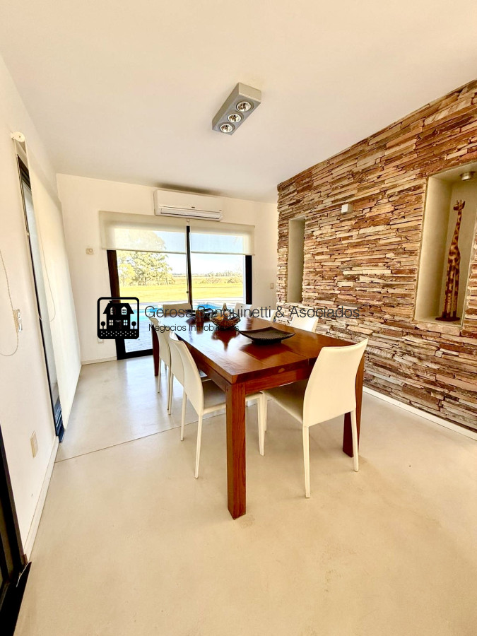 Casa ID.3123 - Espectacular casa en El Quijote