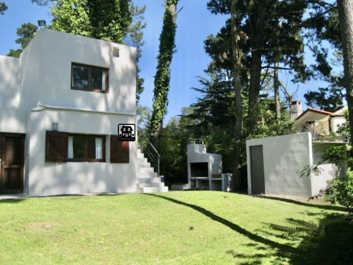 Casa ID.1020 - Casa en Pinares totalmente reciclada