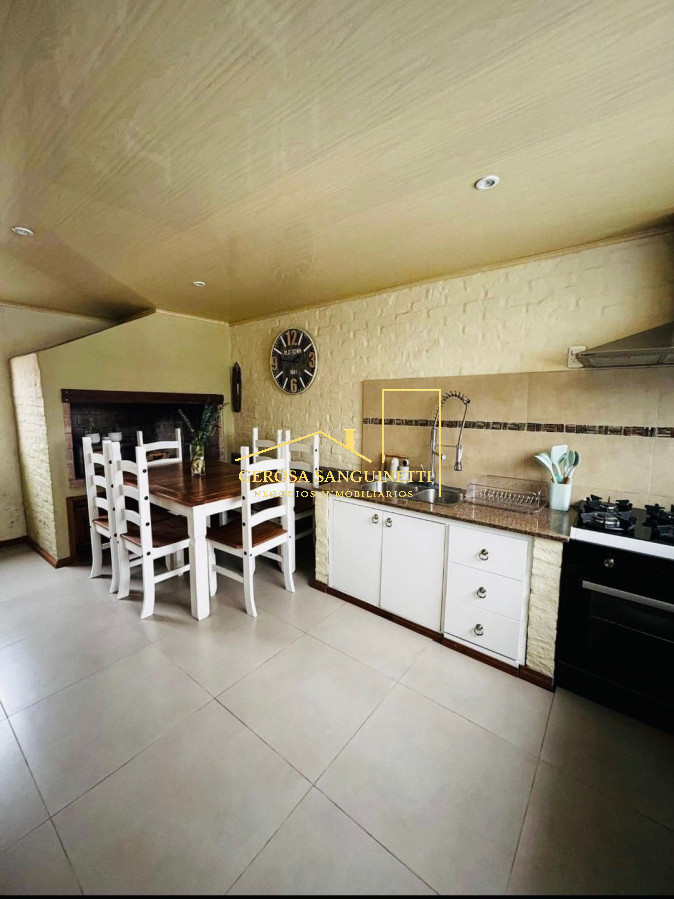 Casa ID.2795 - Muy linda casa en pinares