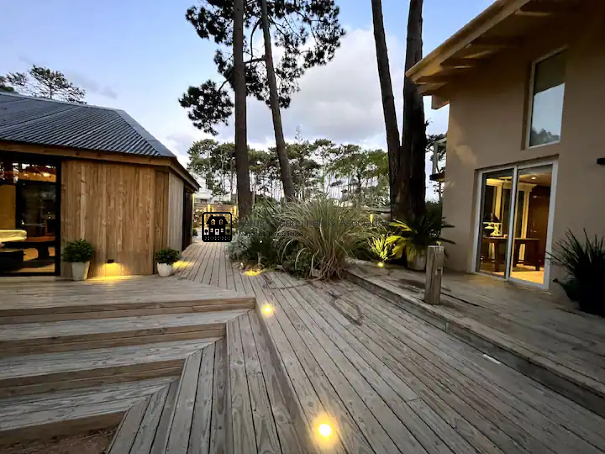 Casa ID.2245 - Casa a metros del mar en Montoya