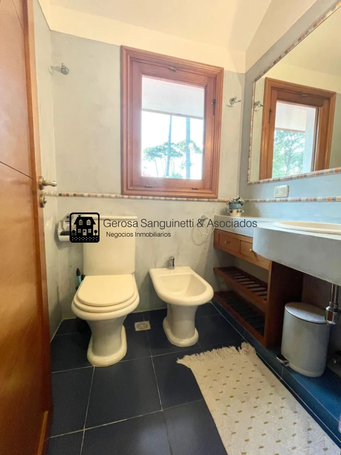 Casa ID.3260 - Muy linda casa en San Rafael de 3 dormitorios en alquiler