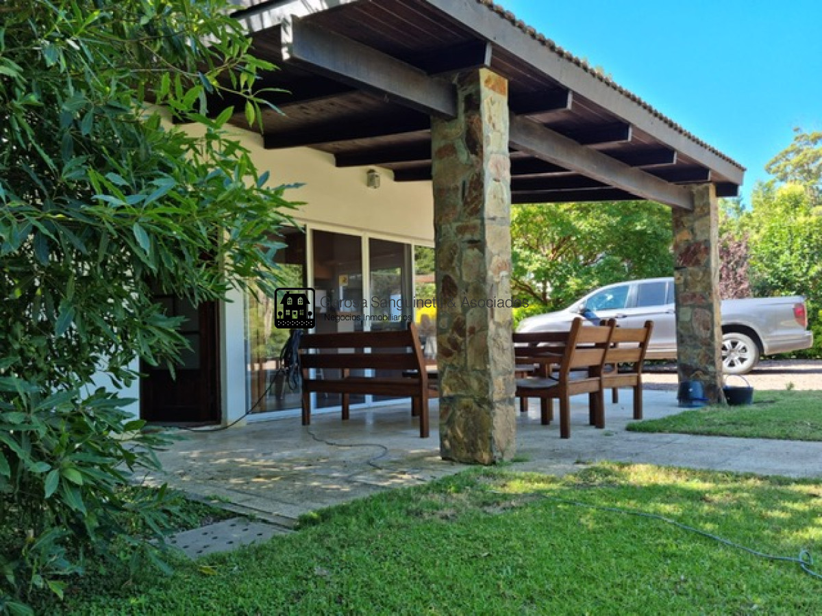 Casa ID.2082 - ¡Espectacular casa en Solanas!
