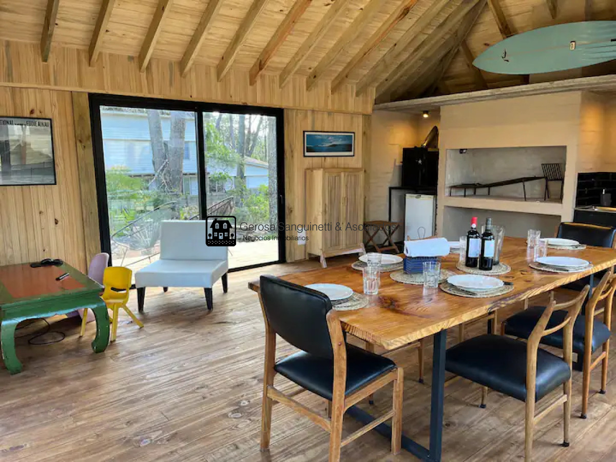 Casa ID.2245 - Casa a metros del mar en Montoya