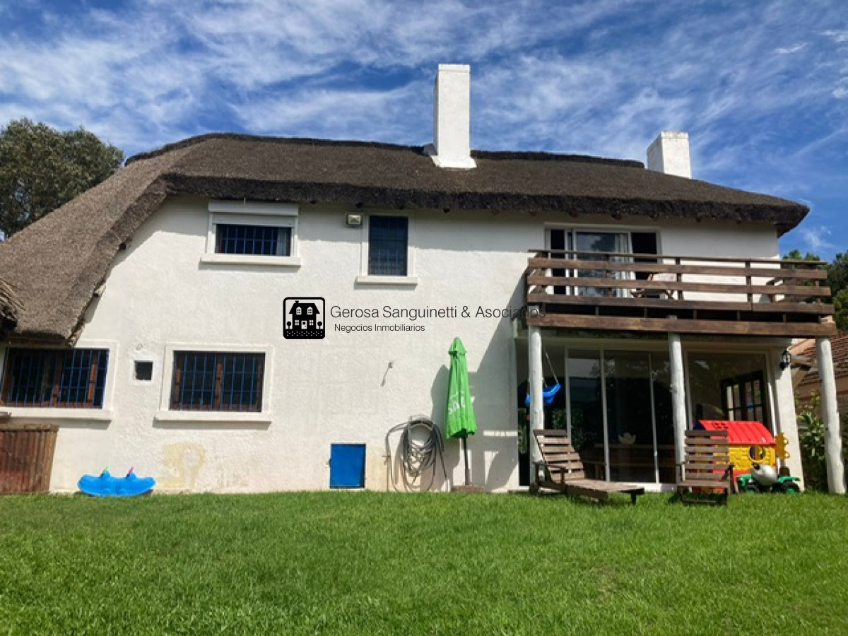 Casa ID.2297 - Casa en Pinares 