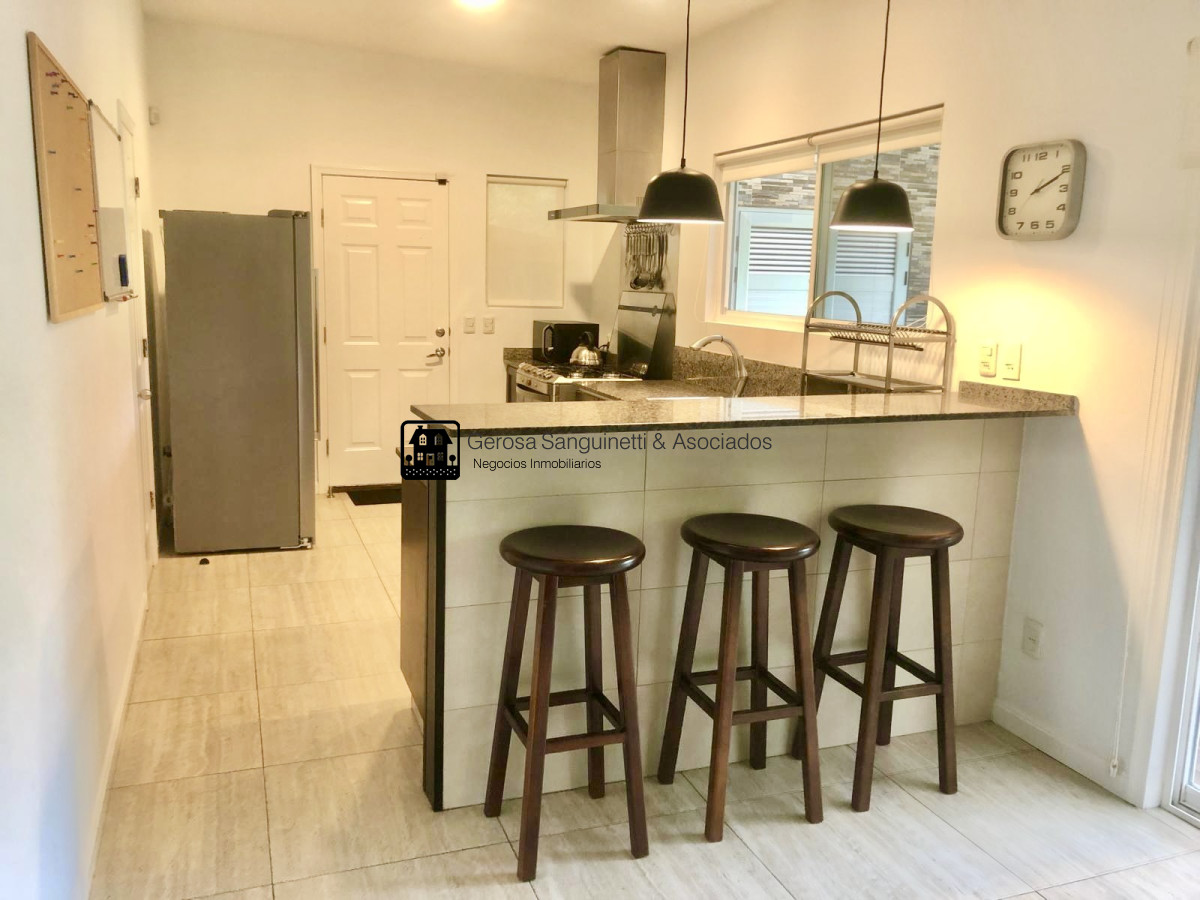 Casa ID.1617 - Casa moderna y cómoda para disfrutar en temporada