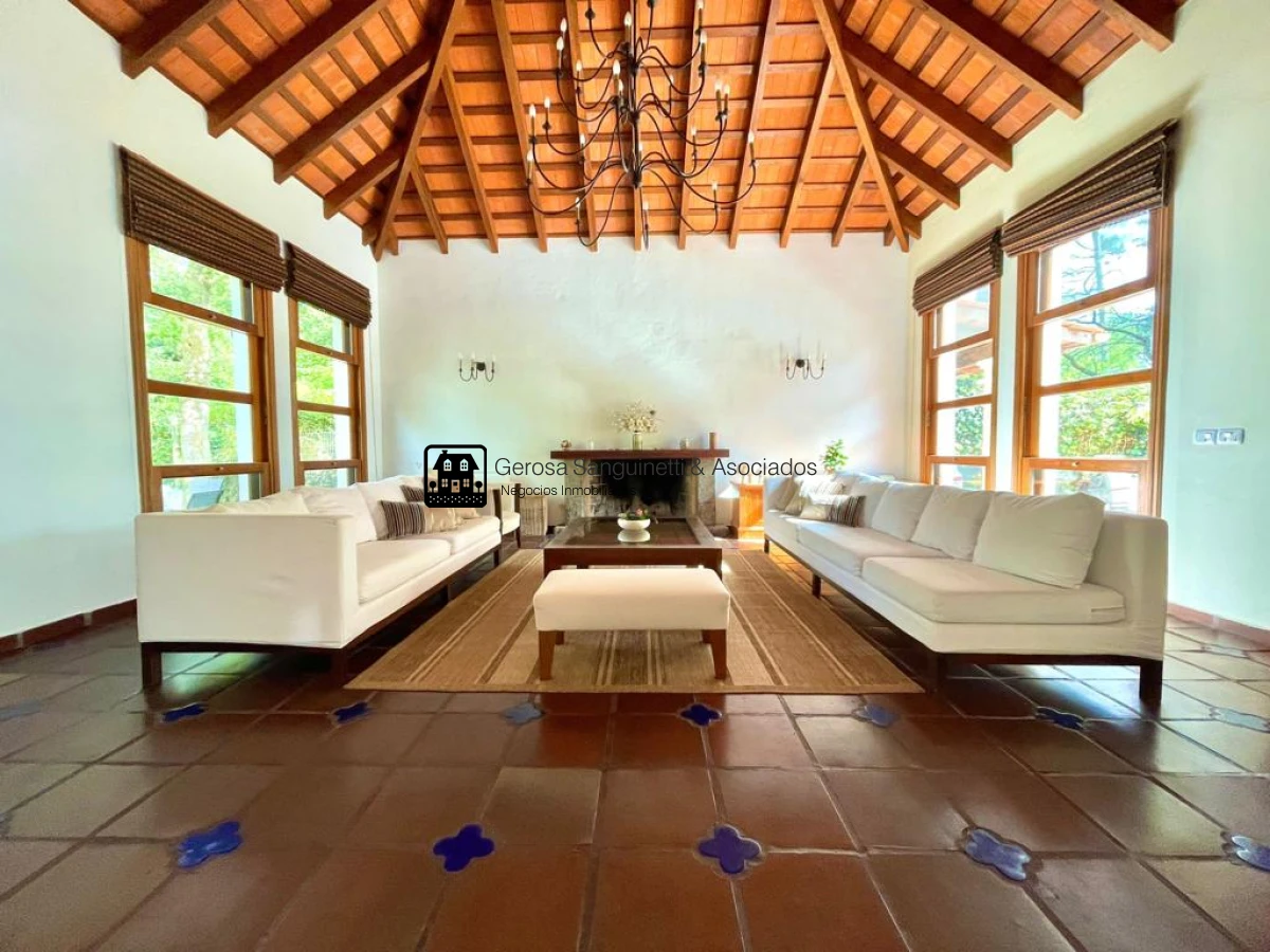 Casa ID.3260 - Muy linda casa en San Rafael de 3 dormitorios en alquiler