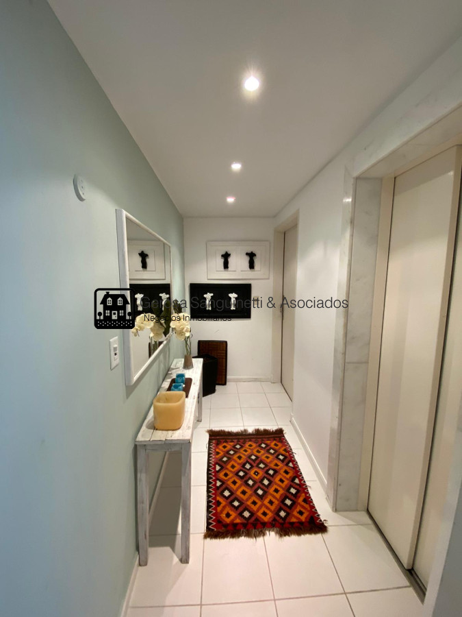 Casa ID.1614 - Increíble pent-house frente al mar 