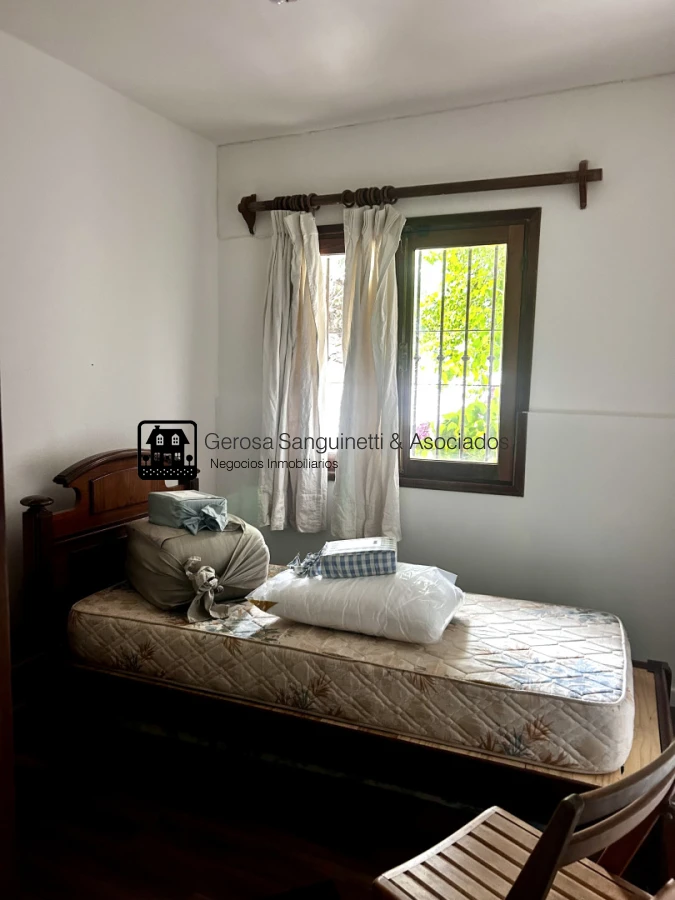 Casa ID.3198 - Casa de 6 dormitorios en San Rafael en alquiler