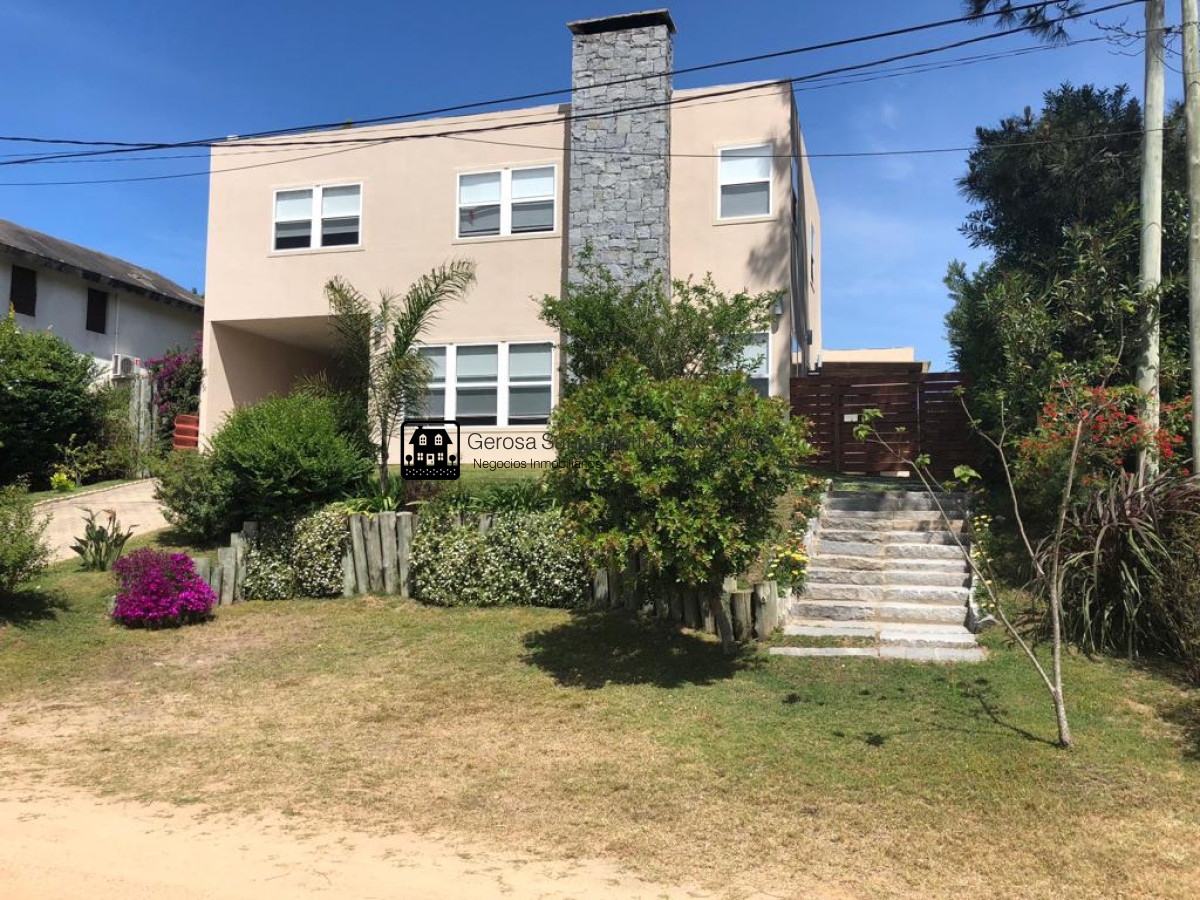 Casa ID.1617 - Casa moderna y cómoda para disfrutar en temporada