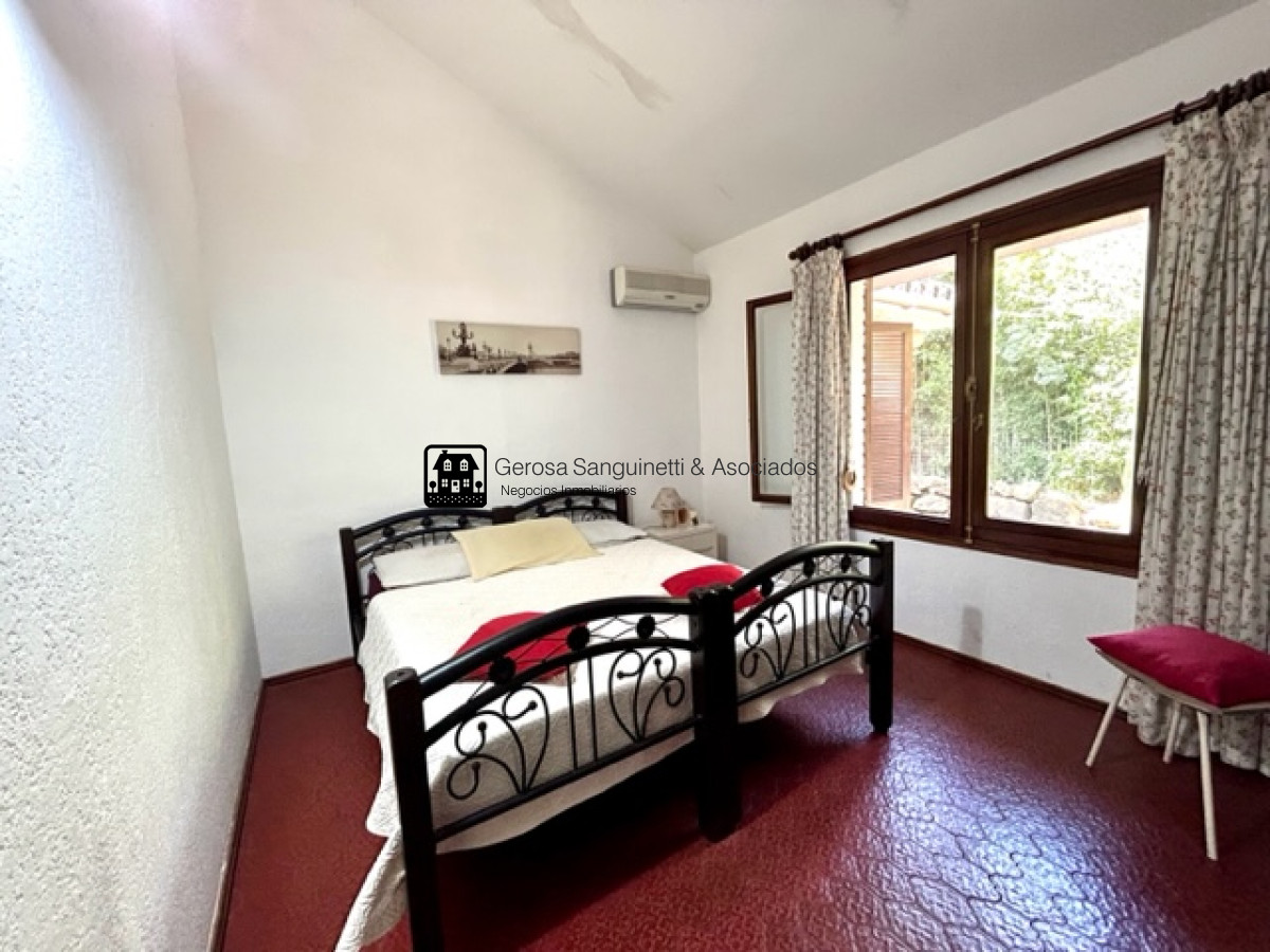 Casa ID.2497 - OPORTUNIDAD! Muy linda casa ideal para vivir todo el año