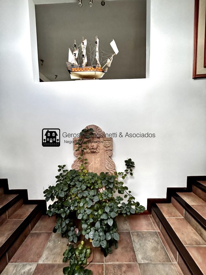 Casa ID.3047 - Importante casa en Punta Ballena 