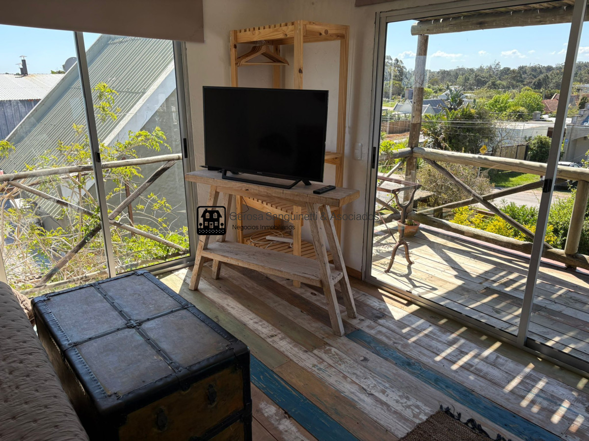 Casa ID.3319 - Duplex en la barra en alquiler