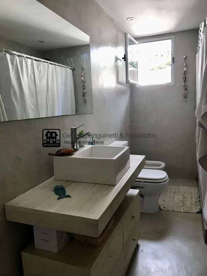 Casa ID.1555 - Muy linda casa en la Mansa con piscina y barbacoa