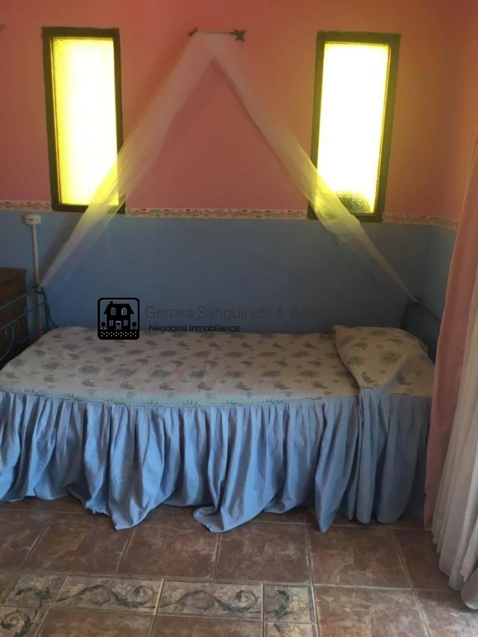Casa ID.2124 - Casa en Pinares con espectacular jardín