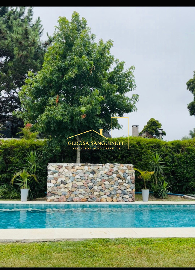 Casa ID.2795 - Muy linda casa en pinares
