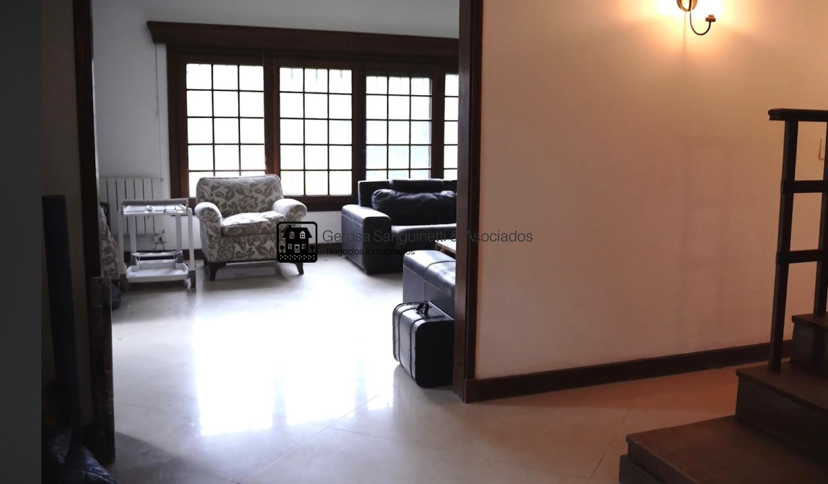 Casa ID.3303 - Gran casa de 5 dormitorios en venta en playa mansa 